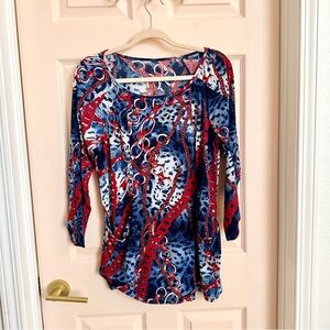 Red and blue chain stretch top